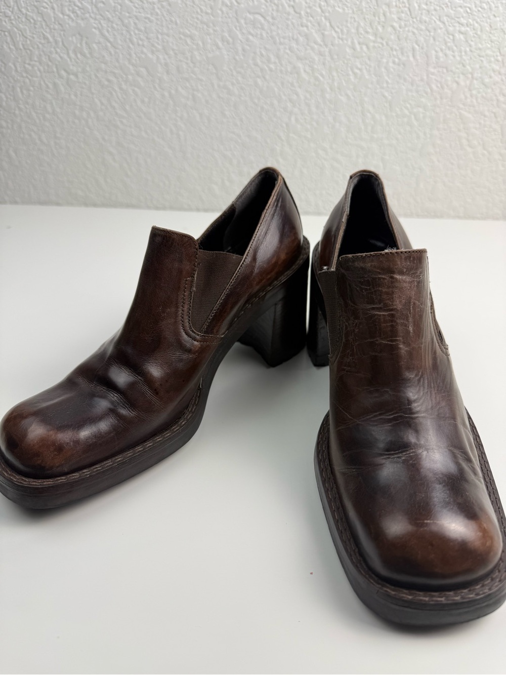 Joan & David | Handmade in Italy | Leather Slip-On Heels | Brown | EU 38 - Picture 7 of 10